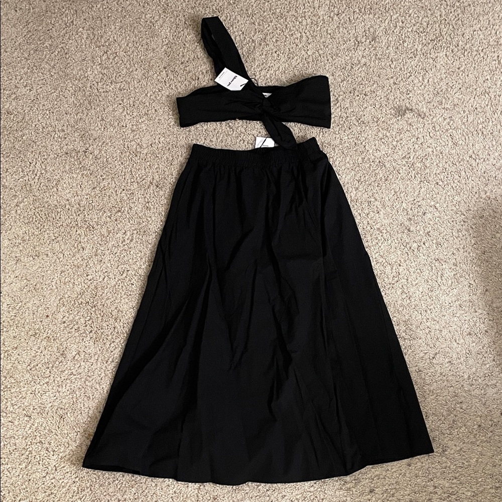 Showpo Black One-Shoulder Two-Piece Set
